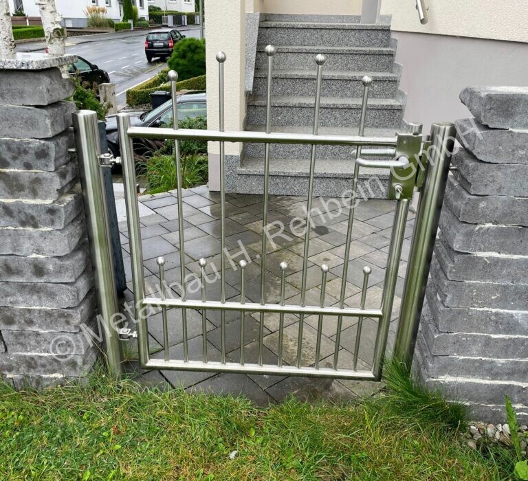 025-Tür-und-Tor-Metallbau-Rehbein
